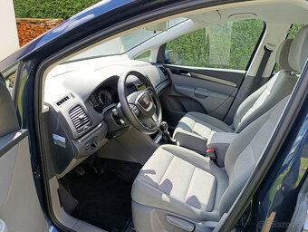 SEAT Alhambra 2.0 TDI, 6-st manuál, tažné, 2 sady kol - 8
