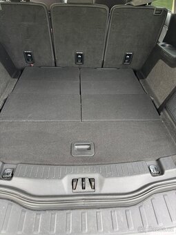 Ford Galaxy 2.0 TDCi 132 kw, 7 míst - 8