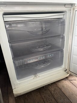 Lednice s mrazákem Fagor FC-37A - 8