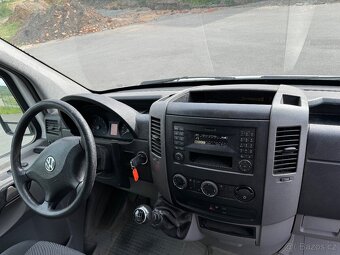 VW crafter 2.0tdi 100kw rok 2016 najeto 254000km klima tažné - 8