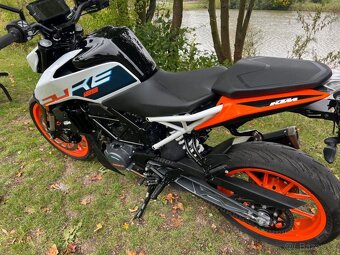 KTM 390 Duke - 8