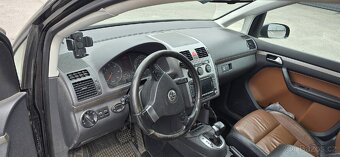 VW TOURAN CROSS 2.0 TDi 125kW DSG - nepojízdný - 8
