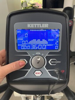 KETTLER ELYX 1 - eliptický trenažér s klouzavým pohybem - 8