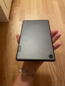 Tablet Lenovo tab M8 - 8