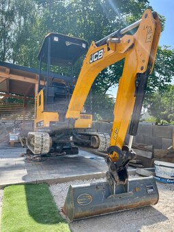 Minibagr JCB 16 C - 1 - 8