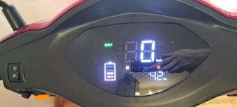 Seniorský elektrický vozík - 8
