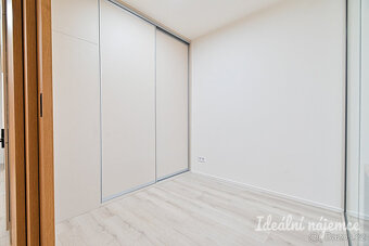 Pronájem bytu 1+kk, Dornych, Komárov,  Kč/měs, 35 m2 - 8