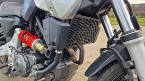 Yamaha MT-03 - 8
