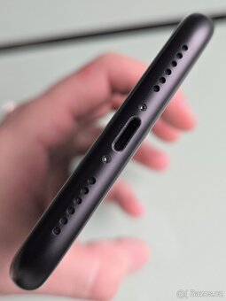 iPhone XR, 64GB, 92%🔋 - 8