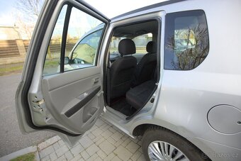 Mazda 2 DY 1,25i 55 Kw 2004 Nová STK - 8