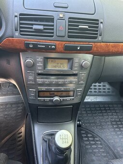 Toyota Avensis 2.0--93Kw 2007,facelift-- nahradní díly - 8
