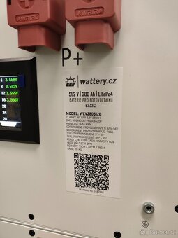 Baterie pro fotovoltaiku LiFePo4 51,2V 280Ah 14,5kWh Basic - 8
