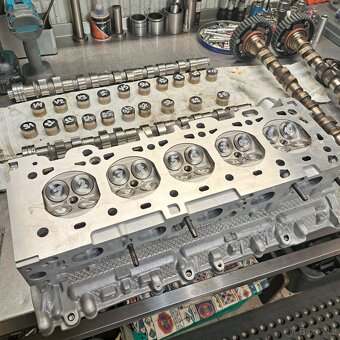 Volvo Ford motor 2.5T a T5 B5244T2,T3 a T4,T5 - 8