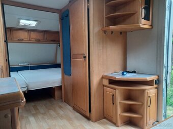 Karavan Hobby 560 Exclusive 24 - 8