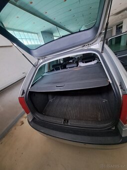 Škoda Octavia Combi Elegance 2.0 TDI PD aut., 103kW, 10/06 - 8
