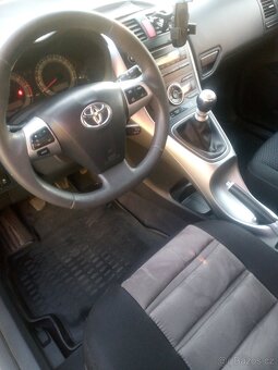 Toyota Auris - 8