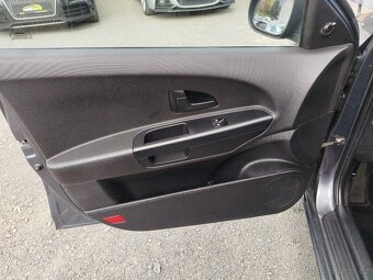 Kia Ceed 1.4i 66kW, r.v. 3/2011, najeto 146.688km - 8