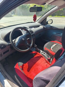 Peugeot 206 1.1 - 8
