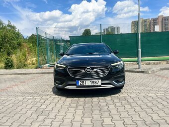 Insignia Country Tourer 2,0 Bi-turbo 210k,4x4,AUT,ČR,DPH,1.M - 8