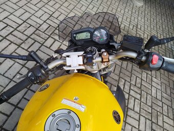 Yamaha XJ6N - 8