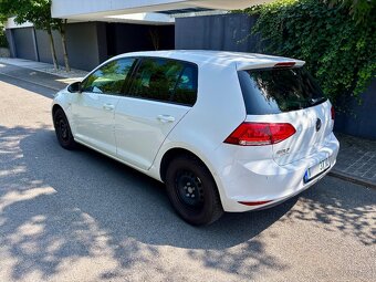 Volkswagen Golf 1.2TSI 93 000km - 8