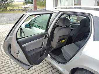 Peugeot 407 combi, 2,0 NM-100 kW - 8
