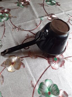 Retro kruhadlo na zelí, starožitné síto, cedník - 8