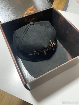 Utopia Hat - Topia Box A4 - 8