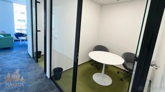 Pronájem kanceláře (315 m2), ul. Karolinská, Praha 8 - Karlí - 8