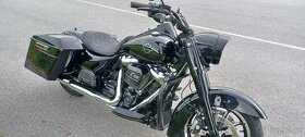 Harley -Davidson Road King  107 - 8