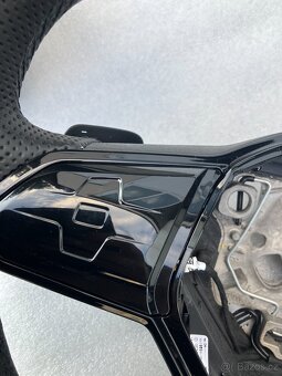 volant kůže DOTYK MULTI s řazením VW GOLF VIII GTI - 8