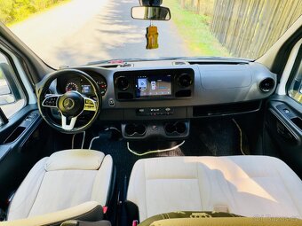 Mercedes Sprinter 319 - 8