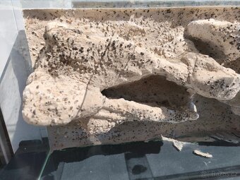 Terárium 80cm s 3D stěnou - 8