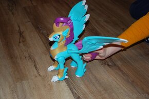 Ještěrka a létající Pony - pohybují se, se zvukem - 8