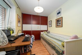 moderní byt 4+kk v privátním komplexu - ul.Domanovická,Praha - 8
