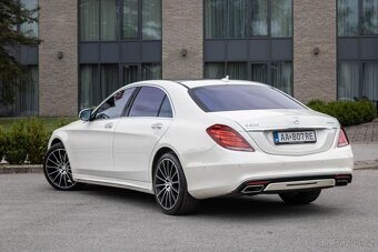 Mercedes-Benz S trieda Sedan 500 4matic 9G - 8