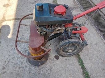 Dvoububnová sekačka Vari BDR700 - 8