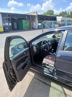 Ford focus - 8