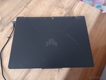 Asus TUF Gaming A15 - zaruka do 8/2026 - 8