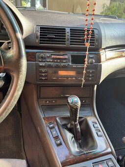 Bmw e46 325i 141kw - 8