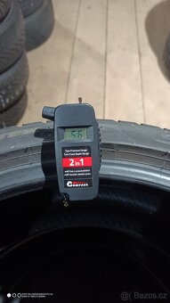 Zimní pneumatiky 225/40r18 - 8