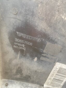 VOLVO V50 04-12 - Náhradní díly - 8