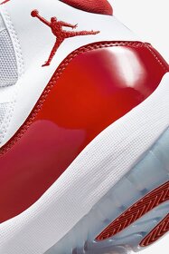 Nike Air Jordan 11 Retro Varsity Red (Cherry) - 8