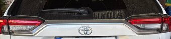 Toyota RAV4 5 generace - plastový díl - 8
