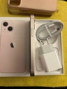 iPhone 13 Mini Pink 128GB | Perfektní stav - 8