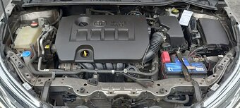 Toyota Corolla 1.6 Valvematic - 8