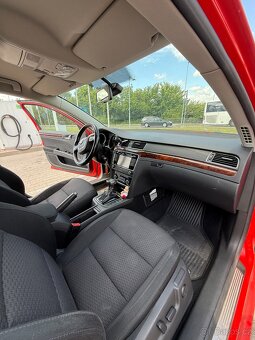 Škoda Superb II 2.0 TDI CR Elegance 125 kW DSG - 8