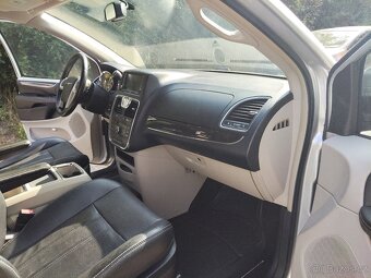 Chrysler grand Voyager 2012 - 8