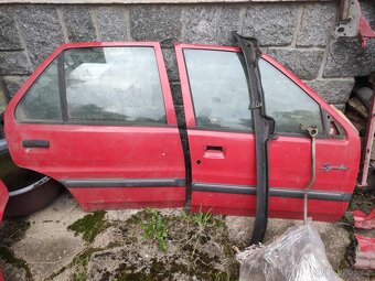 Náhradní díly na Peugeot 106 - 8