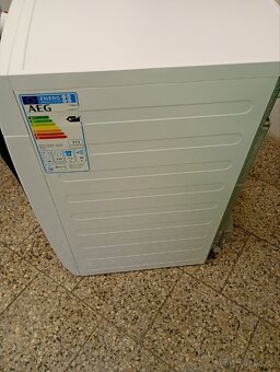 Sušička prádla s tepelným čerpadlem AEG 7000 series - 8